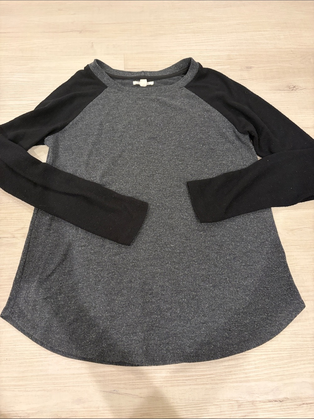 Women’s sweater long sleeve